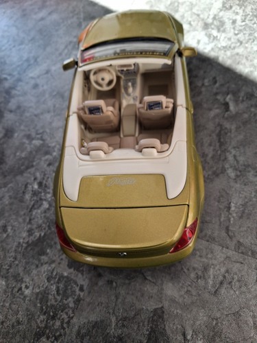 Maisto bmw 645 - 1:18,
